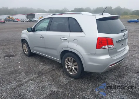 2011 Kia Sorento Sx z USA, uszkodzony, nr VIN 5XYKW4A26BG106397